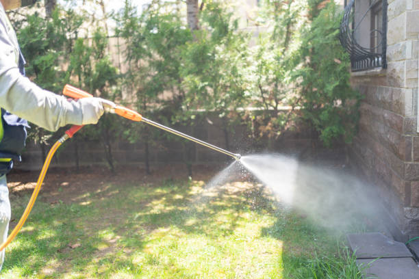Best Pest Prevention Services  in Goodland, KS